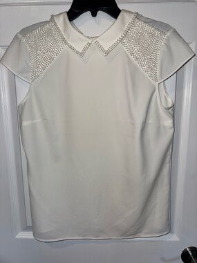 White Short Sleeve Pearl Collar Top